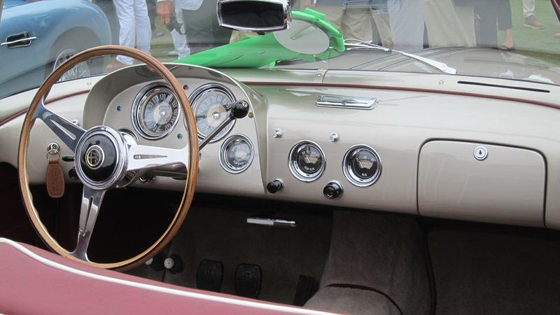 Illustration for article titled Hardcore Dashboard Porn From The Monterey Historics And Pebble Beach